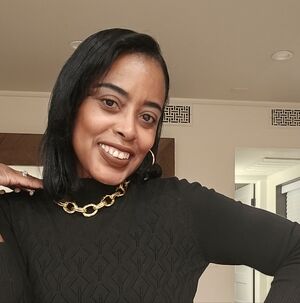 Meet your Posher, Anita